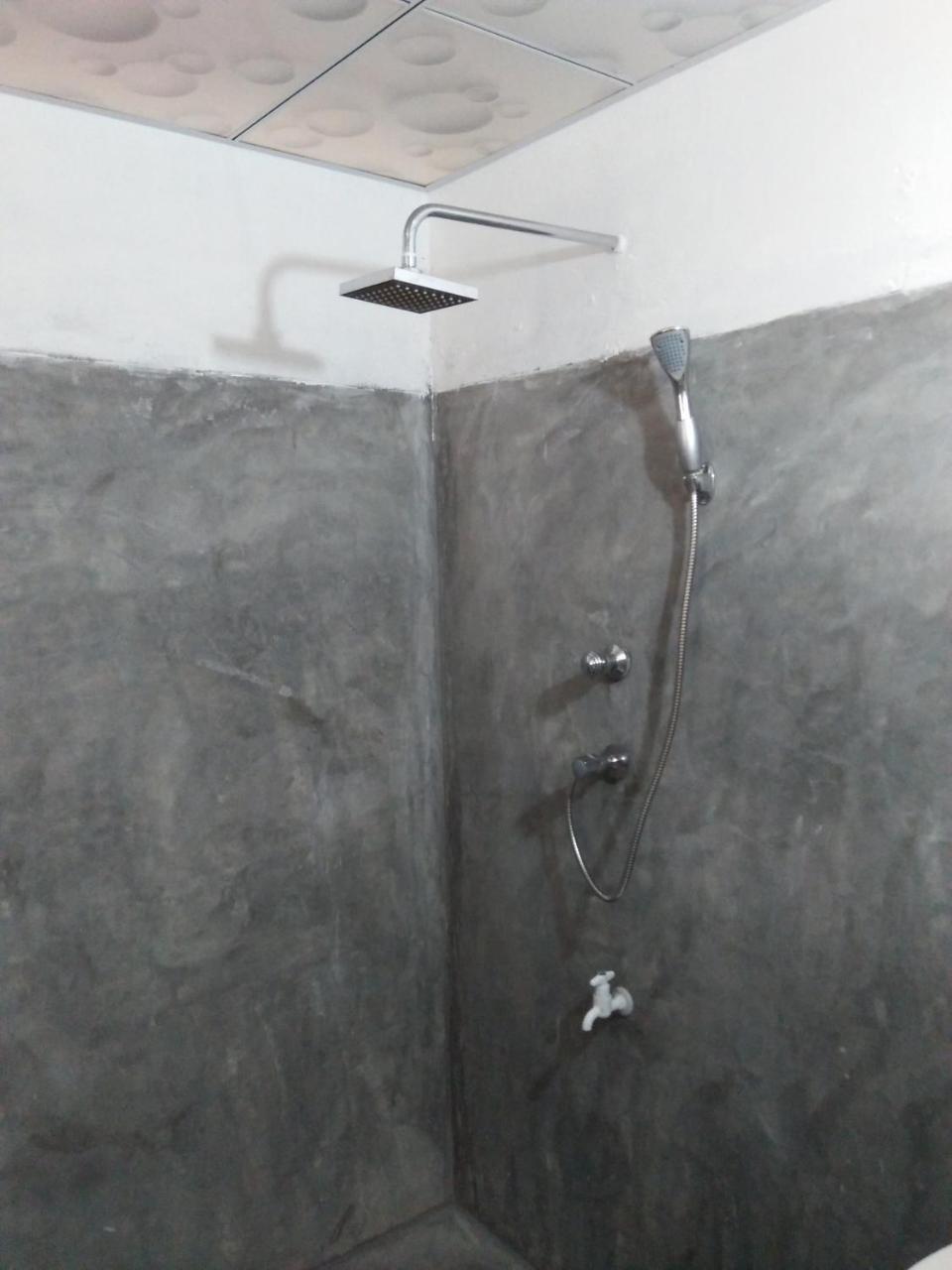 Helena Hostel Dikwella Dış mekan fotoğraf